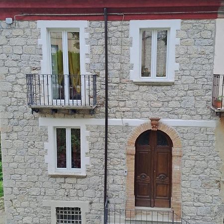 Guesthouse Affittacamere Padre Pio Morcone Centro Екстериор снимка
