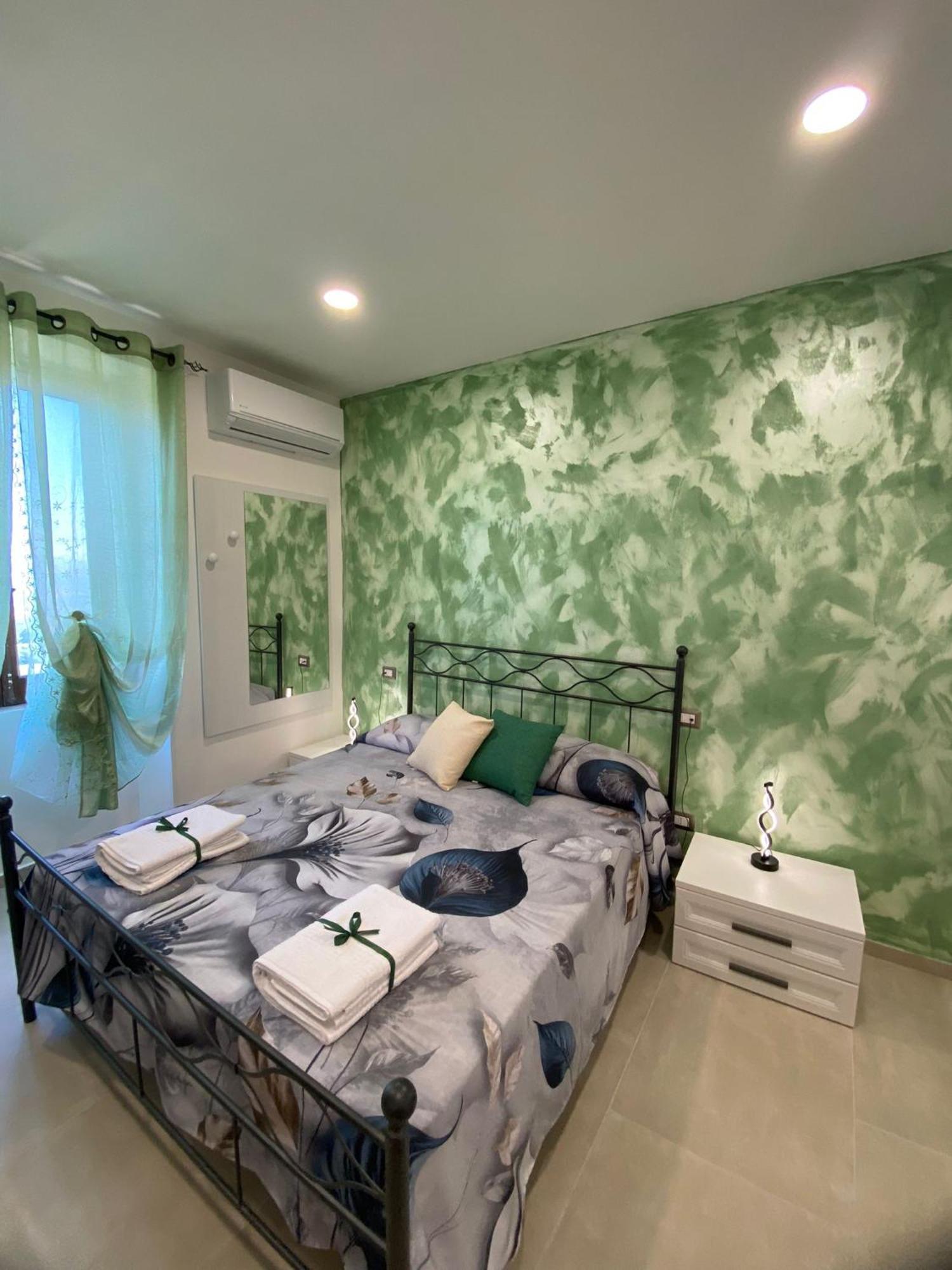 Guesthouse Affittacamere Padre Pio Morcone Centro Екстериор снимка