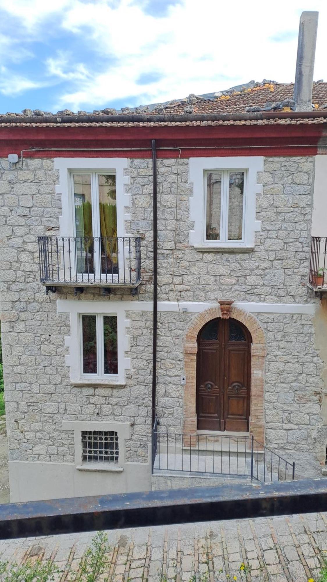 Guesthouse Affittacamere Padre Pio Morcone Centro Екстериор снимка
